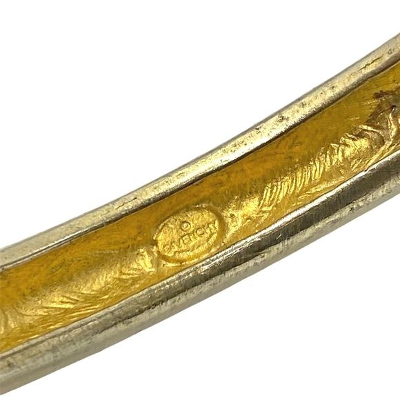 Vintage Givenchy Gold Matte Etruscan-Revival Bangle Bracelet - Picture 5 of 6
